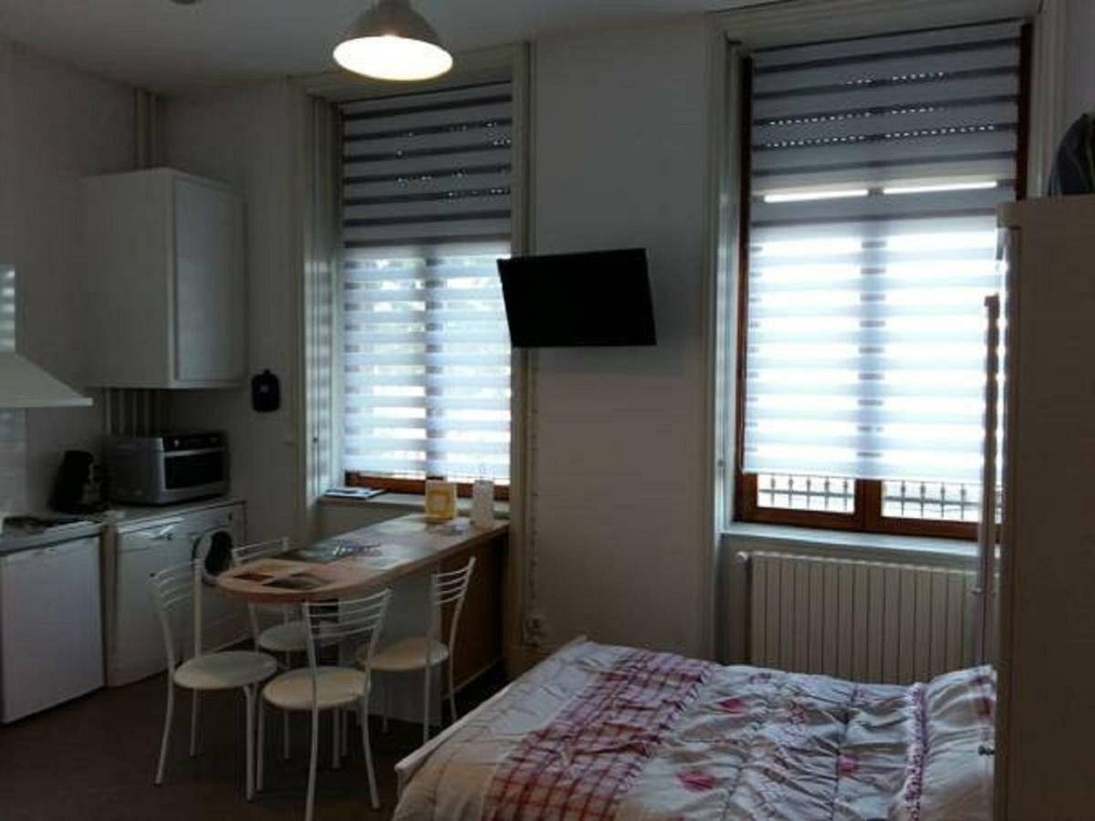 Studio De Charme Au Pied De La Gare Διαμέρισμα Κολμάρ Εξωτερικό φωτογραφία